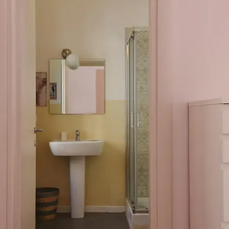 L'altro Tempo Konukevi Vercelli